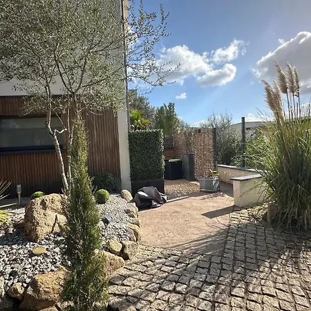 Celeste Piscine & Vue *